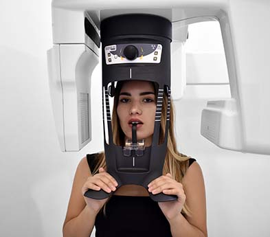 intra oral scanning in smile makeover